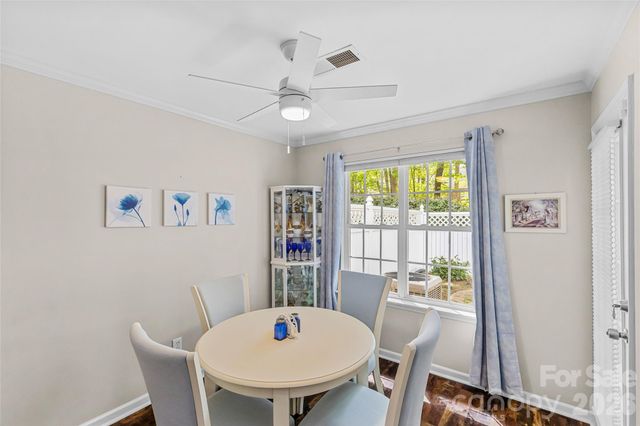 8733 Robinson Forest Drive, Charlotte, NC 28277