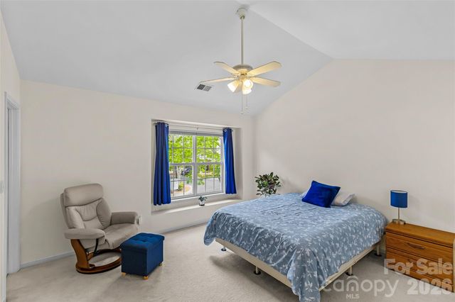 8733 Robinson Forest Drive, Charlotte, NC 28277