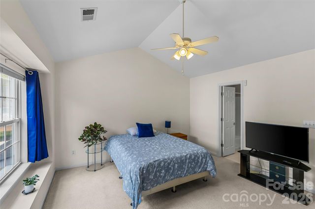 8733 Robinson Forest Drive, Charlotte, NC 28277