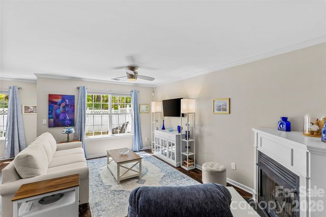 8733 Robinson Forest Drive, Charlotte, NC 28277
