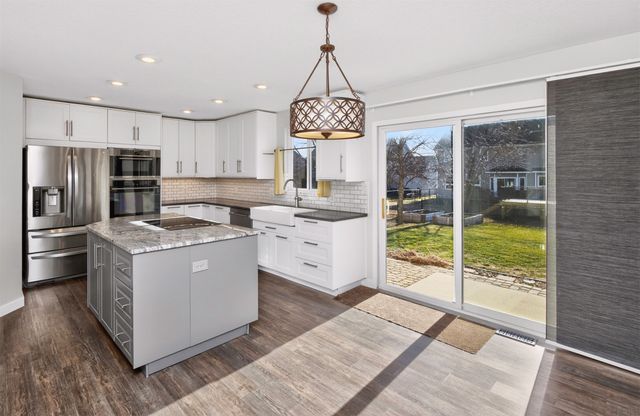 12308 Valdez Drive, Urbandale, IA 50323