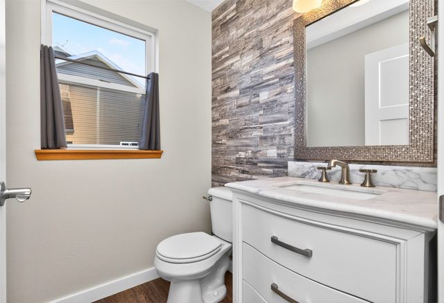 12308 Valdez Drive, Urbandale, IA 50323