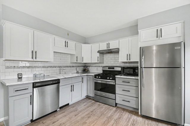 5153 Southglow Court Se, City Of Kentwood, MI 49508