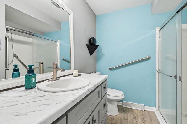 5153 Southglow Court Se, City Of Kentwood, MI 49508