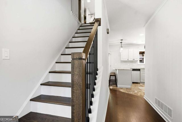 4489 Coventry Way NE, Roswell, GA 30075