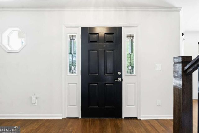 4489 Coventry Way NE, Roswell, GA 30075