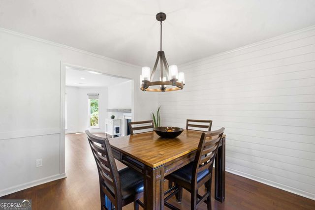 4489 Coventry Way NE, Roswell, GA 30075