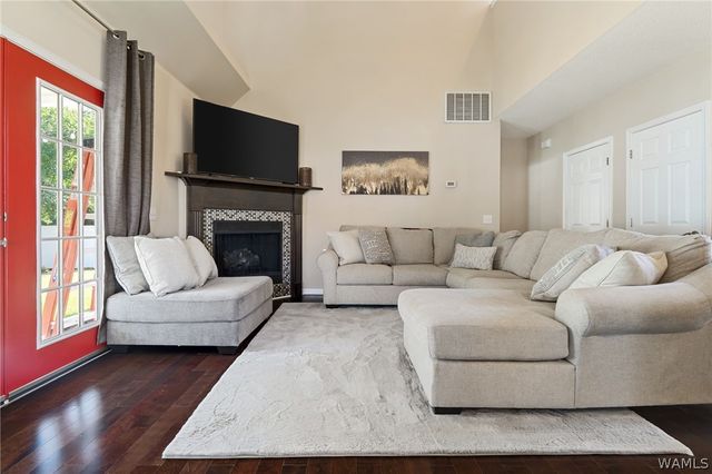 2102 Inverness Pkwy, Tuscaloosa, AL 35405