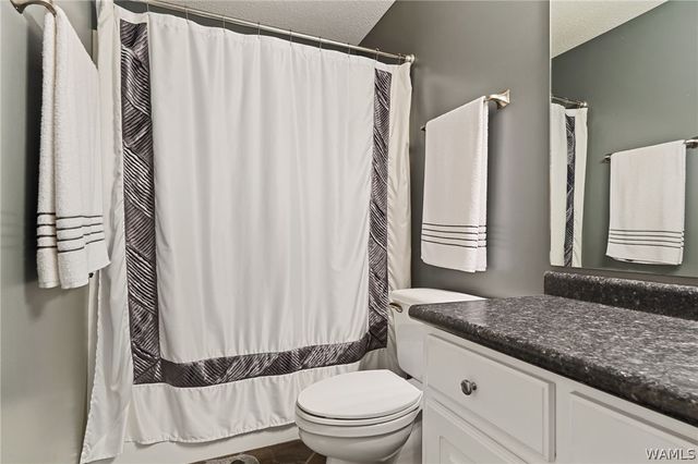 2102 Inverness Pkwy, Tuscaloosa, AL 35405