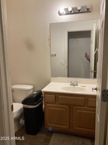 21655 N 36TH Avenue 120, Glendale, AZ 85308