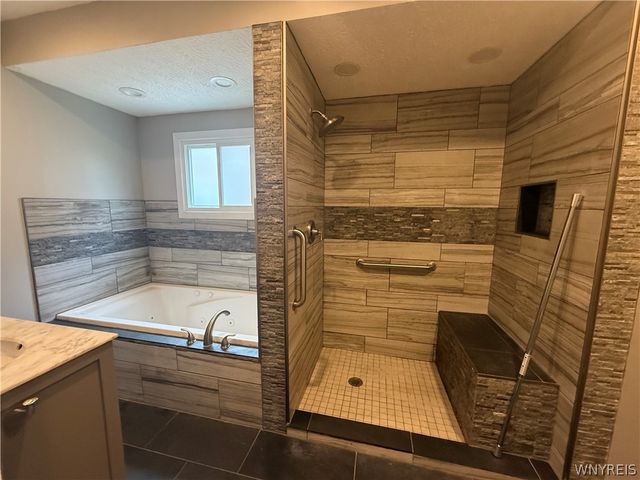112 Carmel Road, Buffalo, NY 14214