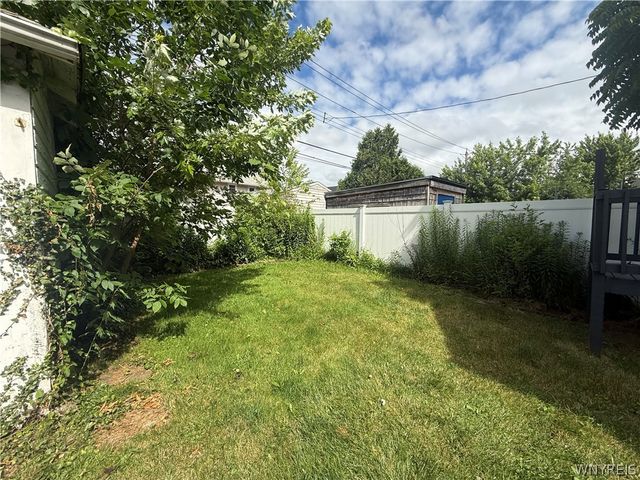 112 Carmel Road, Buffalo, NY 14214