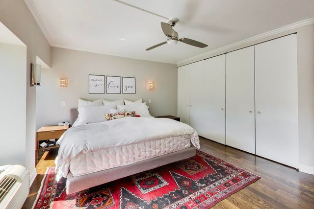 1100 N Lake Shore Drive 27B, Chicago, IL 60611