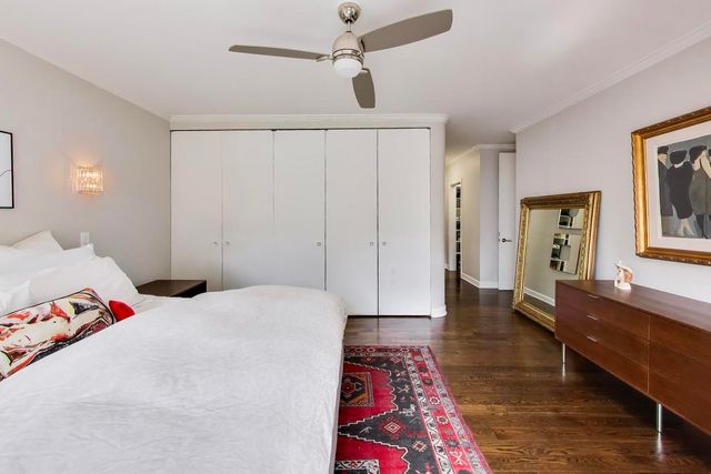 1100 N Lake Shore Drive 27B, Chicago, IL 60611