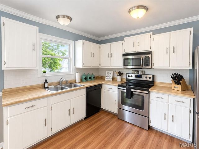 1 Mineral Drive, St Peters, MO 63376