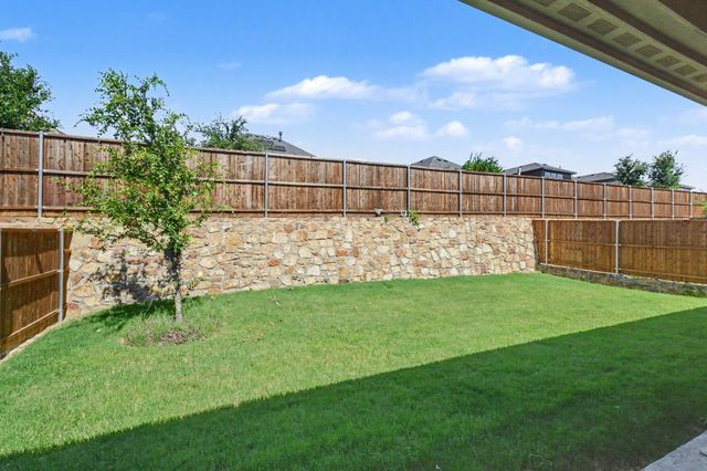 113 Lakeview Drive, Oak Point, TX 75068