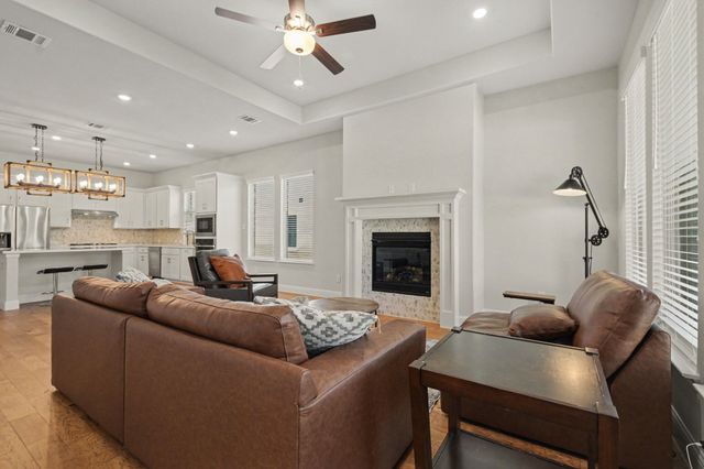 113 Lakeview Drive, Oak Point, TX 75068