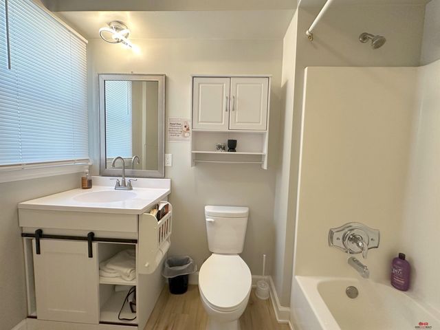 825 N 30Th Street, Lincoln, NE 68503
