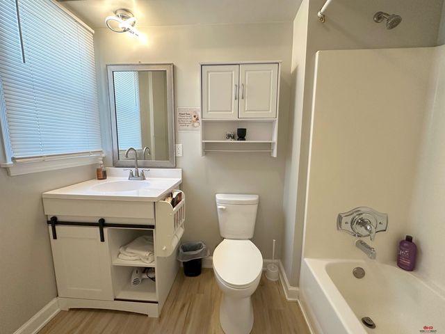 825 N 30Th Street, Lincoln, NE 68503