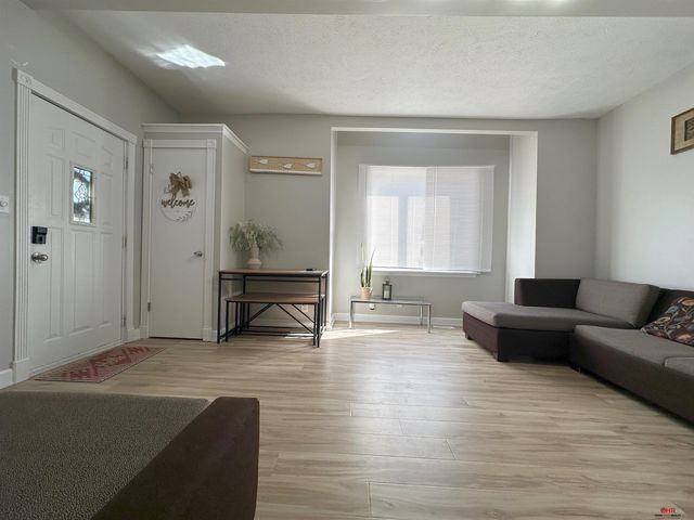 825 N 30Th Street, Lincoln, NE 68503