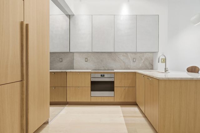 801 S Olive Avenue 433, West Palm Beach, FL 33401