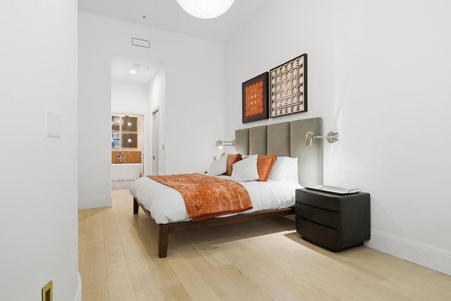 801 S Olive Avenue 433, West Palm Beach, FL 33401