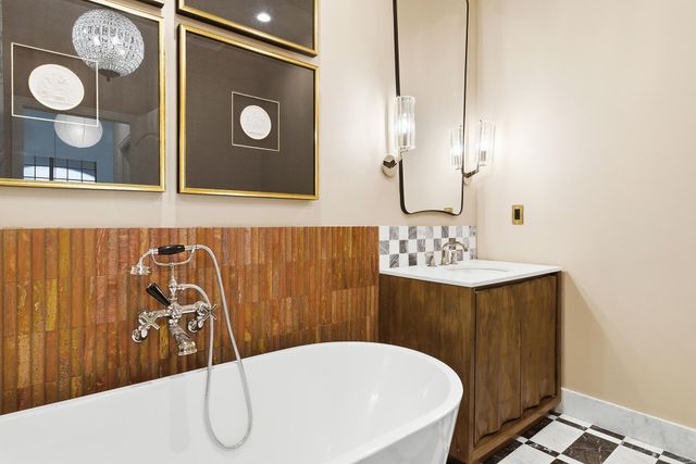 801 S Olive Avenue 433, West Palm Beach, FL 33401