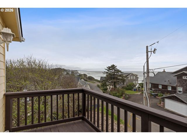 2660 Sw ANCHOR Ave, Lincoln City, OR 97367