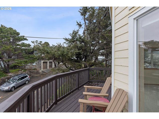 2660 Sw ANCHOR Ave, Lincoln City, OR 97367