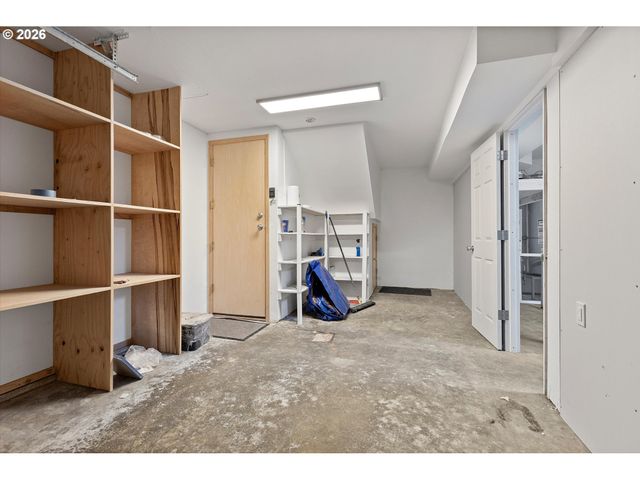 2660 Sw ANCHOR Ave, Lincoln City, OR 97367