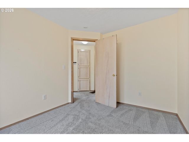 2660 Sw ANCHOR Ave, Lincoln City, OR 97367