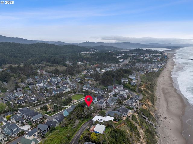 2660 Sw ANCHOR Ave, Lincoln City, OR 97367