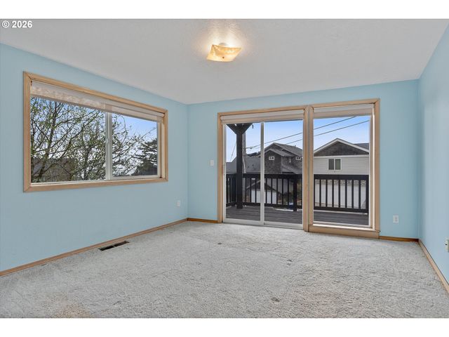 2660 Sw ANCHOR Ave, Lincoln City, OR 97367