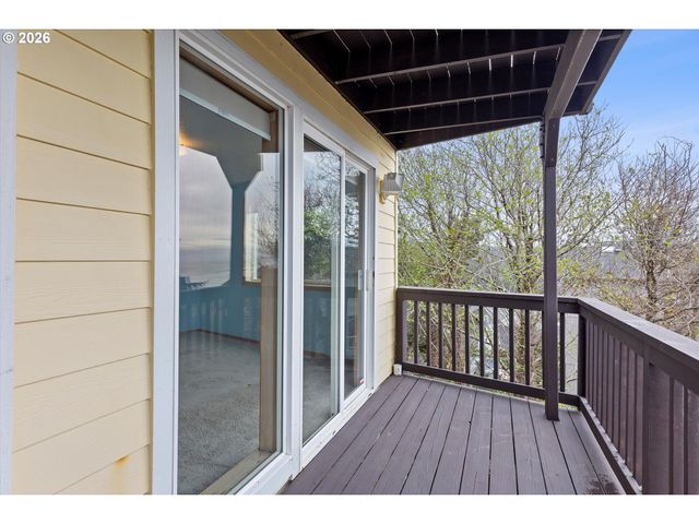 2660 Sw ANCHOR Ave, Lincoln City, OR 97367