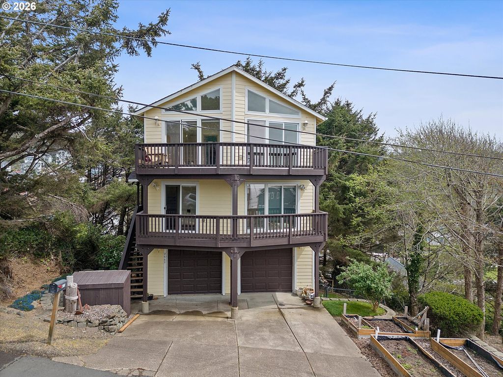 2660 Sw ANCHOR Ave, Lincoln City, OR 97367