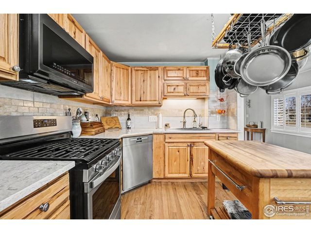 2271 N Garfield Ave, Loveland, CO 80538