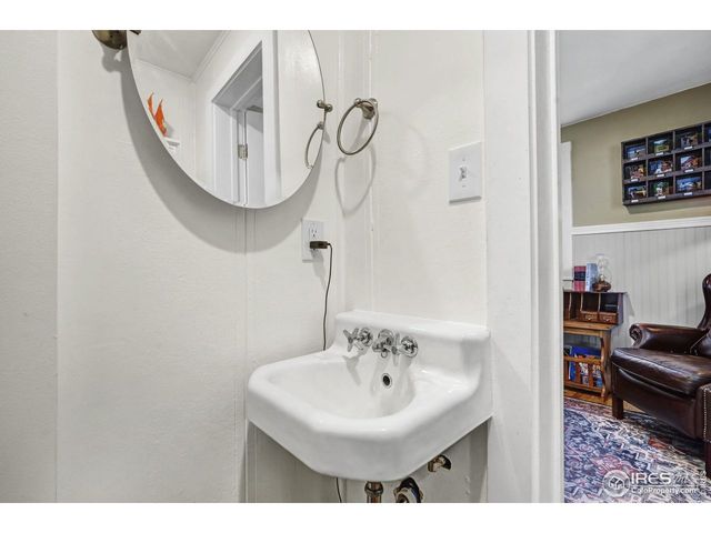 2271 N Garfield Ave, Loveland, CO 80538