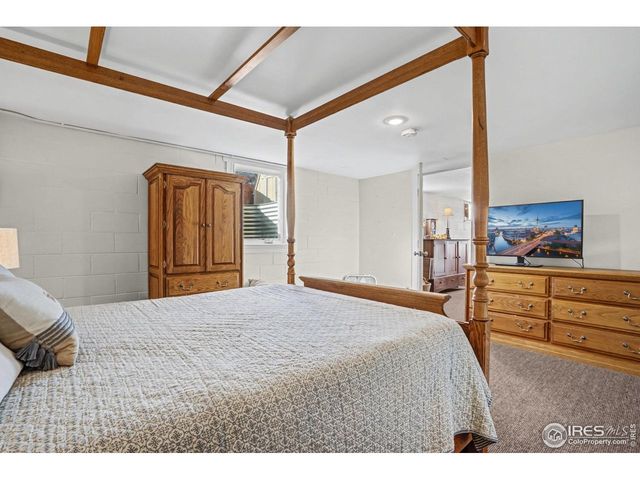 2271 N Garfield Ave, Loveland, CO 80538