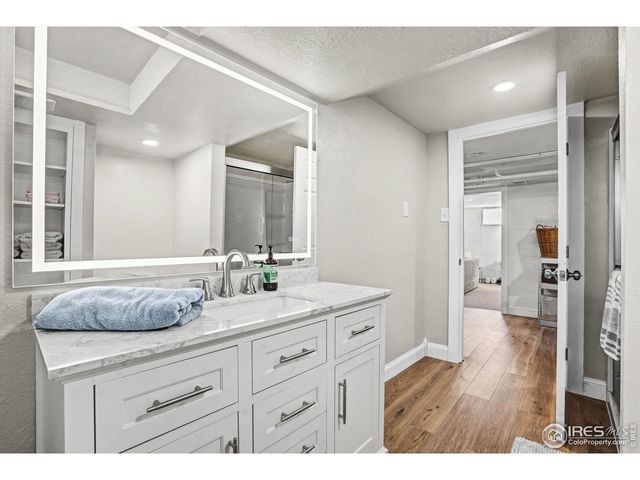 2271 N Garfield Ave, Loveland, CO 80538