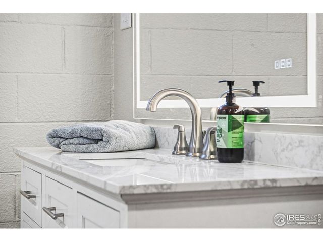 2271 N Garfield Ave, Loveland, CO 80538