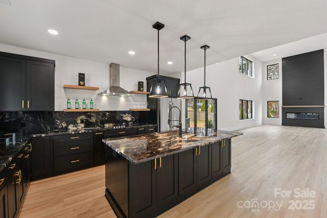 121 Winners Circle, Mooresville, NC 28117