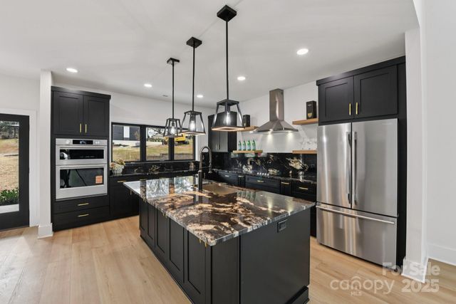 121 Winners Circle, Mooresville, NC 28117