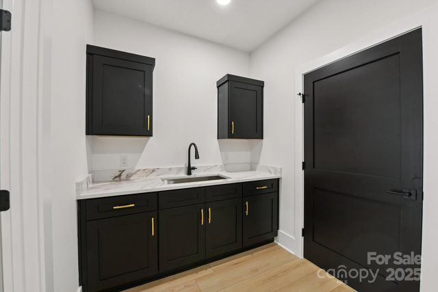 121 Winners Circle, Mooresville, NC 28117