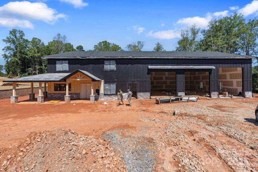 121 Winners Circle, Mooresville, NC 28117