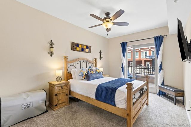 450 J St 3041, San Diego, CA 92101