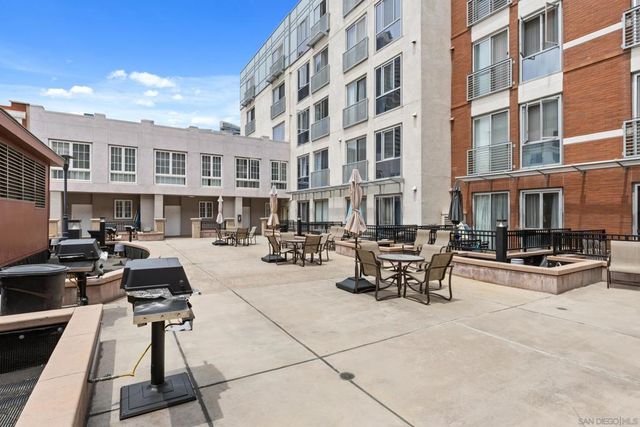 450 J St 3041, San Diego, CA 92101