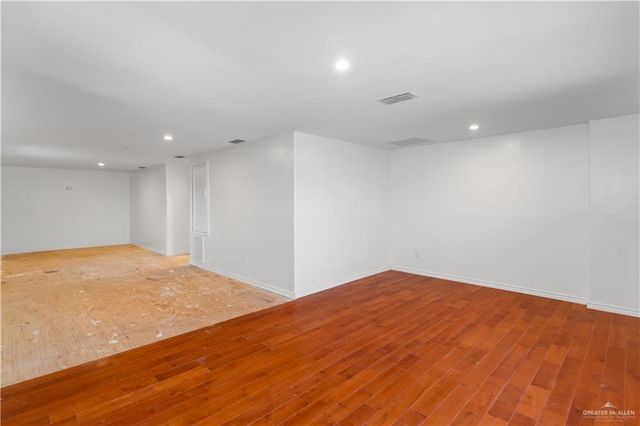 2408 River Oaks Lane, Edinburg, TX 78539