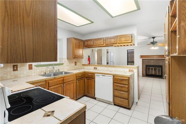 2408 River Oaks Lane, Edinburg, TX 78539