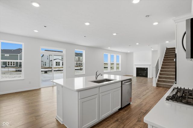 5720 Cloister Lane, Mccordsville, IN 46055