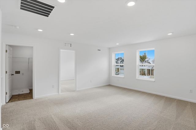 5720 Cloister Lane, Mccordsville, IN 46055